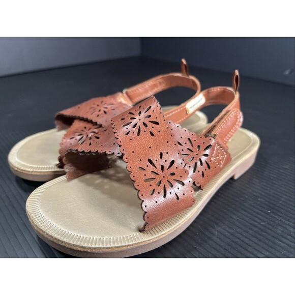 Oshkosh B’gosh Laura Brown Faux Leather Sandals Girls Sz 11 Flower Cutout - Picture 1 of 7